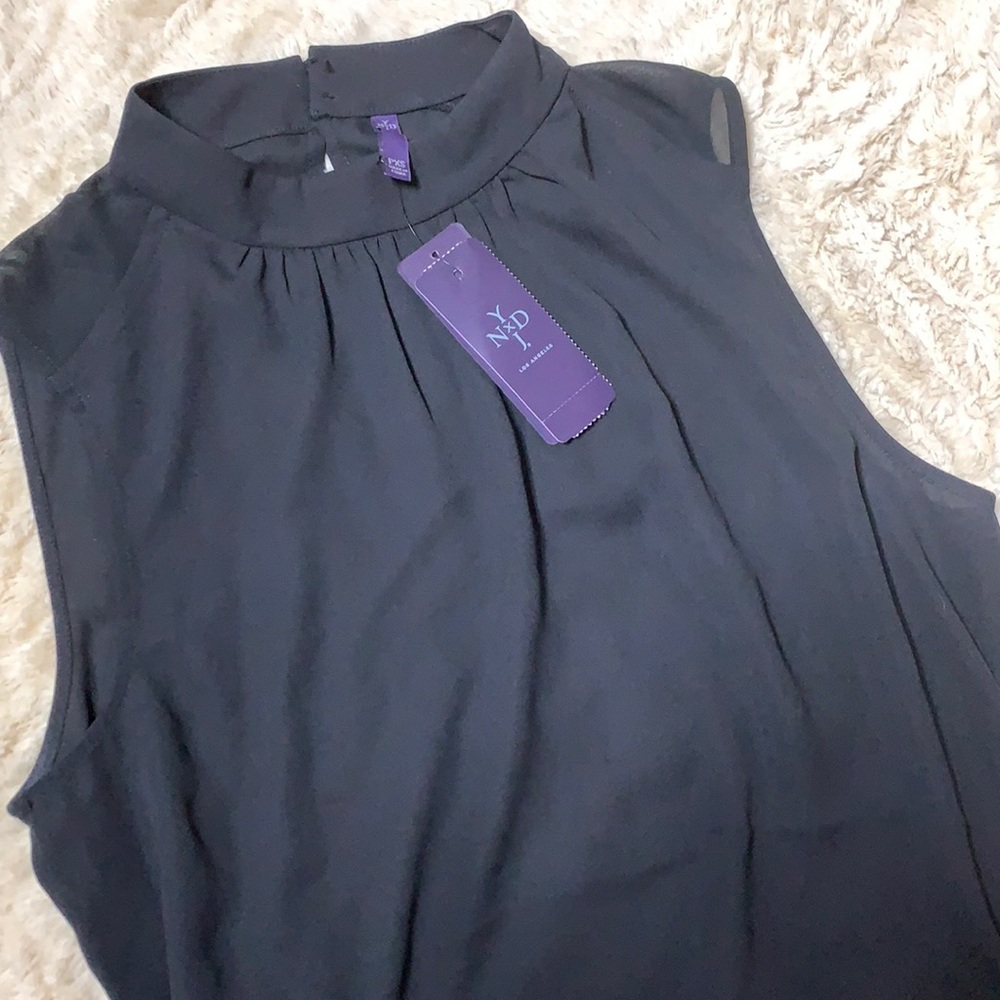NWT NYDJ blouse